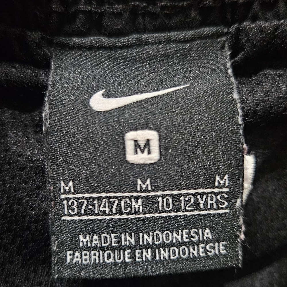 Nike Kids Black Shorts with Logo - Picture 3 of 8